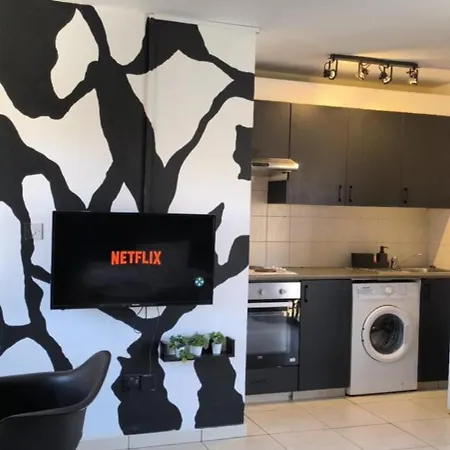 St Lazaros, Larnaca Center Apartment