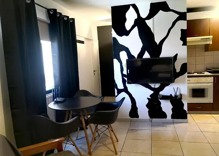 St Lazaros, Larnaca Center