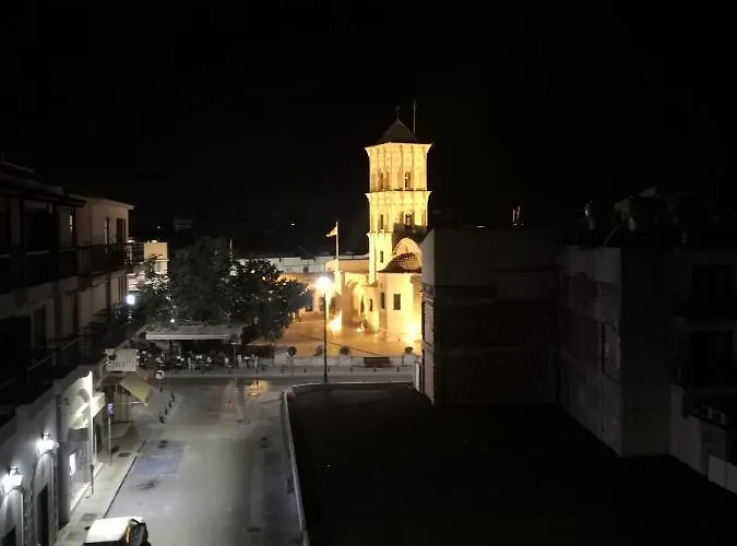 St Lazaros, Larnaca Center アパート *